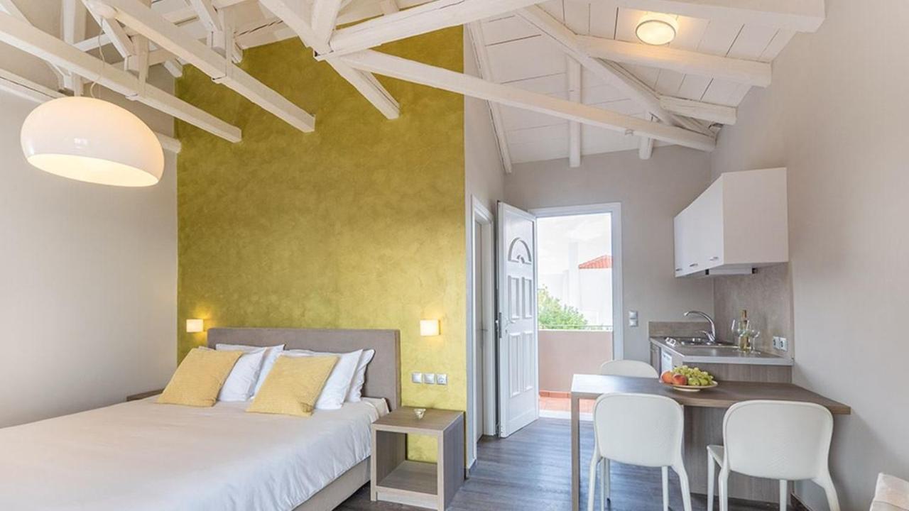 Blue Jasmine Hotel Skala  エクステリア 写真